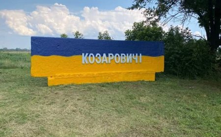 Судитимуть російського військового, який катував місцевого жителя під час окупації села Козаровичі